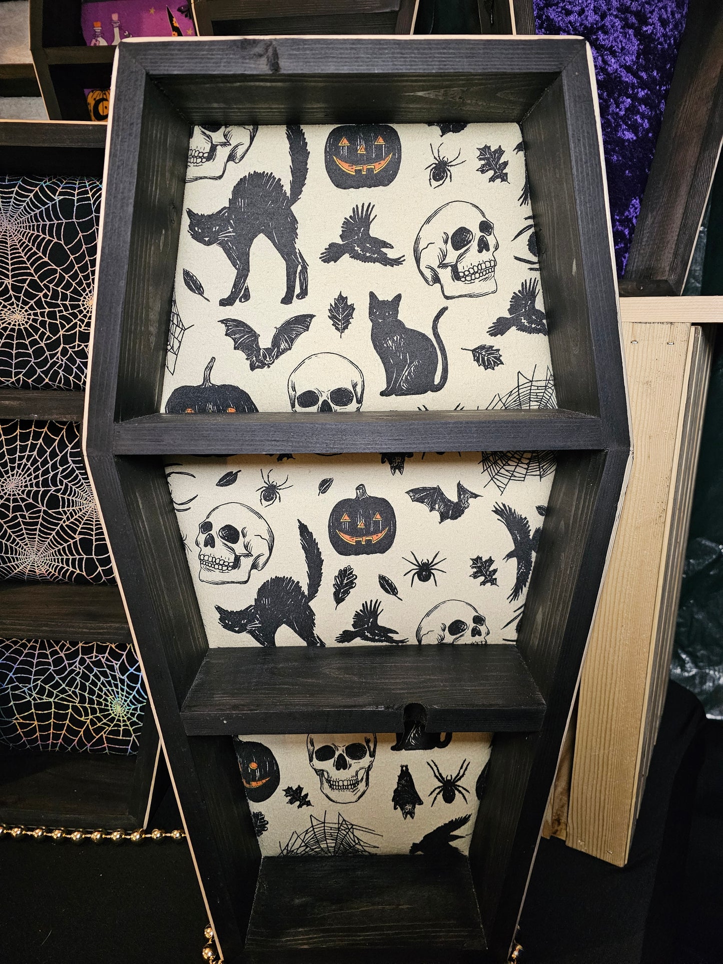 2 FT - Coffin Shelf "Halloween"