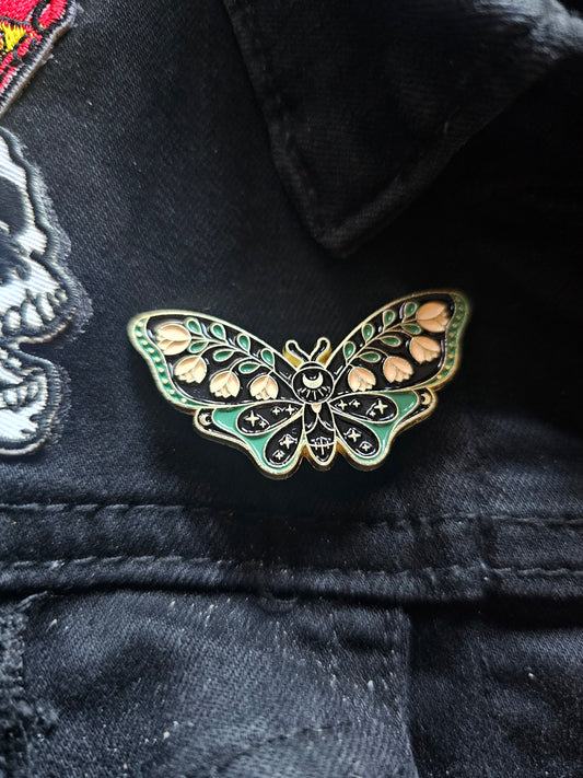 Pin - Moth