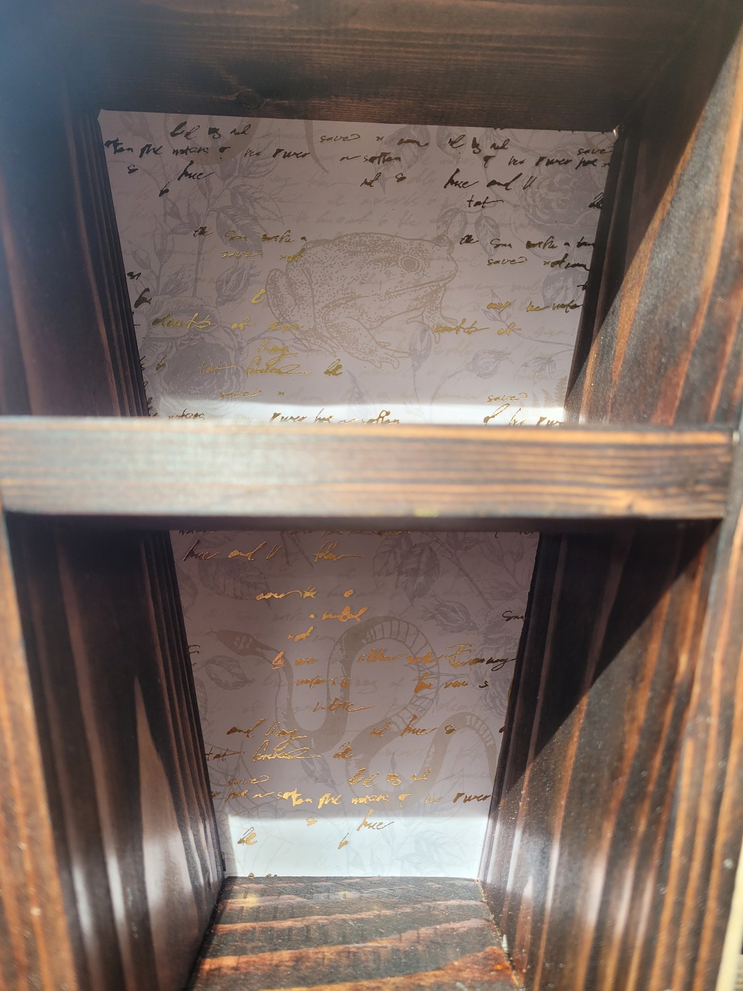 Coffin Shelves - Secrets
